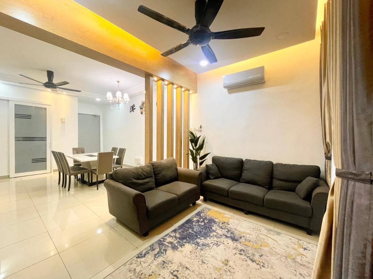 Sofiamuslim Homestay Putrajaya- Near Alamanda Mall & Federal Government Administrative Centre Kompleks Abcdef ภายนอก รูปภาพ